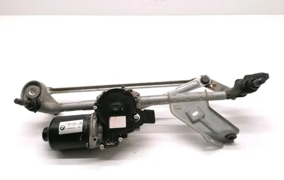 BMW 2 F45 Front wiper linkage and motor 7301043