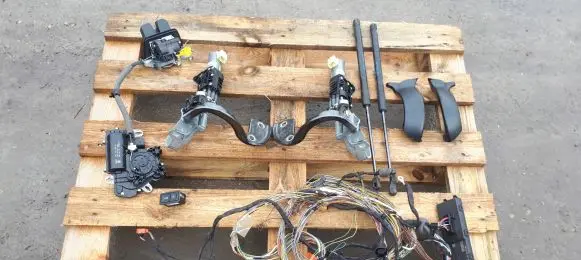 Audi A4 S4 B9 8W Tailgate hydraulic set 4M0959107D