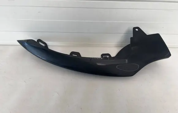 Mercedes-Benz GLE (W166 - C292) Front bumper splitter molding A2928852400
