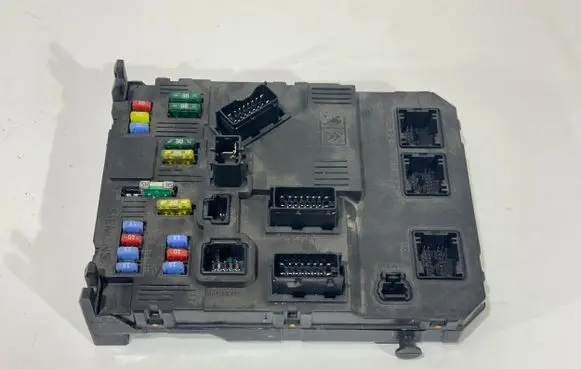 Peugeot 407 Comfort/convenience module 9655221080 BSIS02