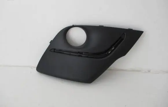 Peugeot 107 Front fog light trim/grill 521280H010