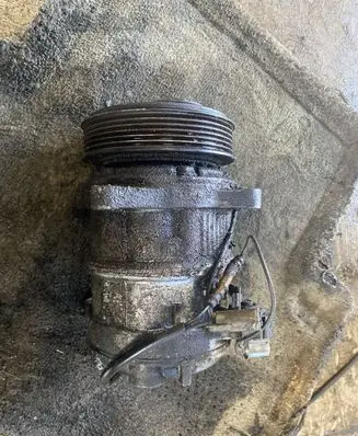 Volvo S80 Air conditioning (A/C) compressor (pump)