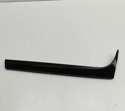 Volkswagen PASSAT B8 Tailgate trim 3G9805946