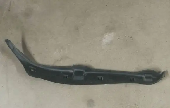BMW 7 G11 G12 Other engine bay part 7330655 14389712