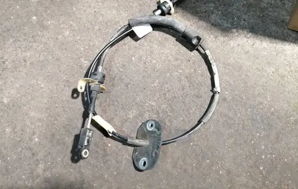 Ford Mondeo MK V Gear shift cable linkage DG9P7E395HC 4FTA214FA6NA