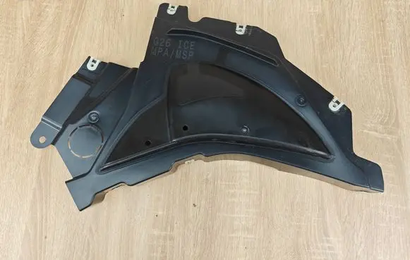 BMW 4 G22 G23 G24 G26 Front wheel arch liner splash guards 8081679
