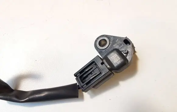 Mazda CX-5 II Airbag deployment crash/impact sensor K12357K1XA