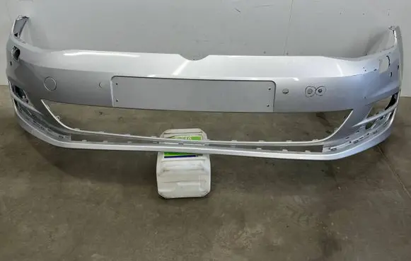 Volkswagen Golf VII Front bumper 5G0807221