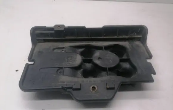 Volkswagen Bora Battery box tray 1J0915333