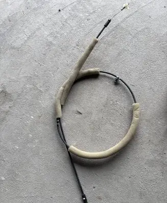Nissan NV400 Rear door cable line 
