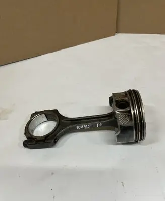 Ford Mustang VI Piston 005581 1691756
