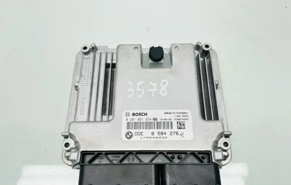 BMW 3 F30 F35 F31 Engine control unit/module 0281031634 8584276 170542032