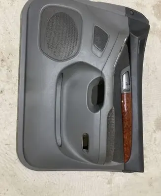 Toyota Land Cruiser (J120) Front door card panel trim
