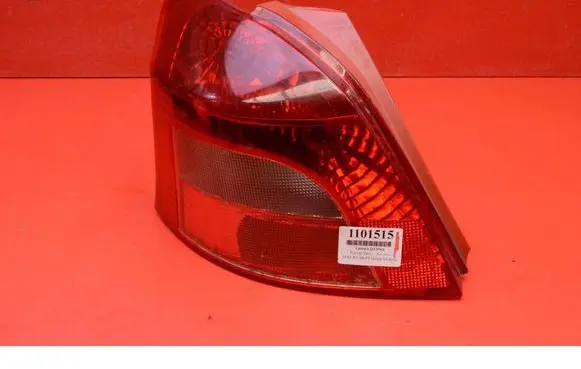 Toyota Yaris Rear/tail lights 52143