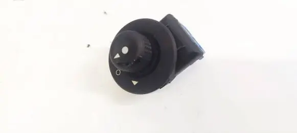 Citroen C3 Pluriel Wing mirror switch 185526