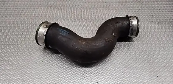 Audi A3 S3 A3 Sportback 8P Intercooler hose/pipe 1K0145832E