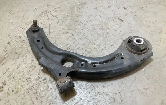 Mazda 2 Front lower control arm/wishbone