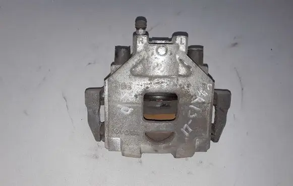 Toyota Yaris Front brake caliper 477300D070