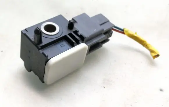 Hyundai Santa Fe Airbag deployment crash/impact sensor 9592028000 23070103