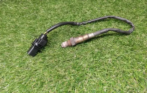 Mercedes-Benz E W212 Lambda probe sensor 0035427018 0258017016
