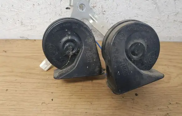 Citroen C4 II Horn signal