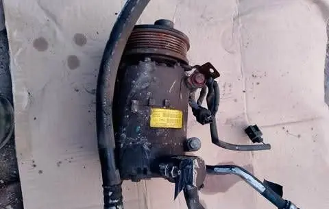 Ford Mondeo MK IV Air conditioning (A/C) compressor (pump) AV6N19D629AC