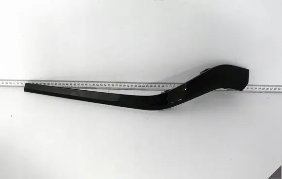 Hyundai Santa Fe Front bumper splitter molding 86595S1600