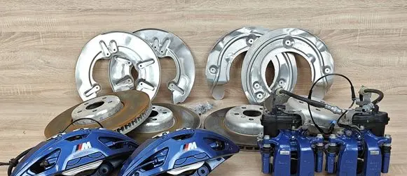 BMW X6 G06 Front brake caliper 6885584 6885583 6880079
