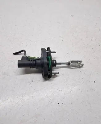 Clutch master cylinder
