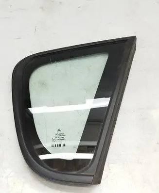 Mitsubishi Colt Rear side window MR957060