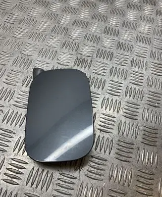 Audi A4 S4 B6 8E 8H Fuel tank cap trim 8E0010184H