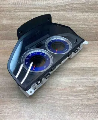 Volvo S60 Speedometer (instrument cluster) 69799060U 31327586AA