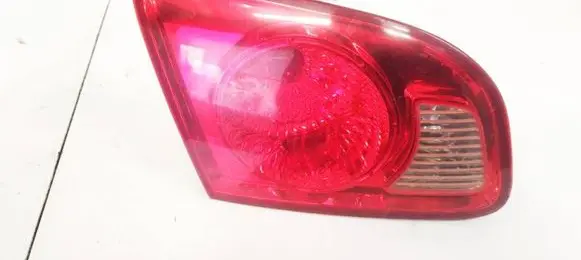 Tailgate rear/tail lights