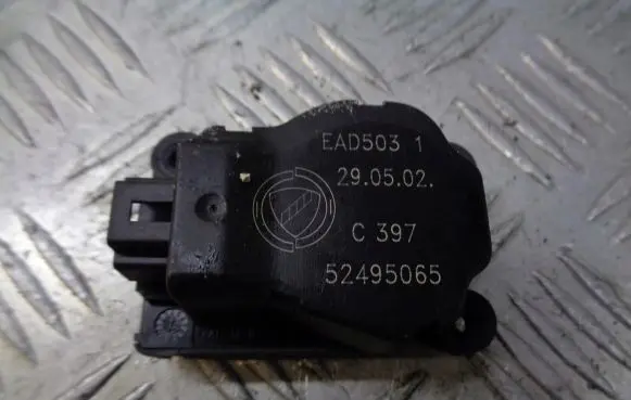 Alfa Romeo 147 A/C air flow flap actuator/motor 52495065