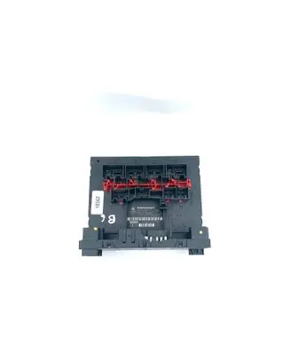 Volkswagen PASSAT B6 Comfort/convenience module 3C8937049N F005V00915 H53S3101