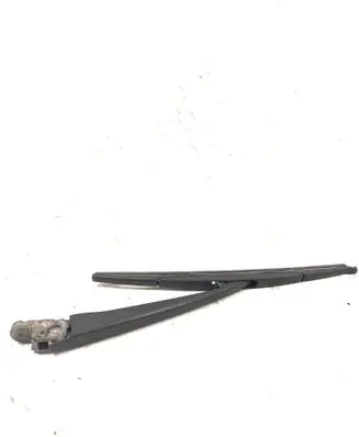 Subaru Forester SG Rear wiper blade arm
