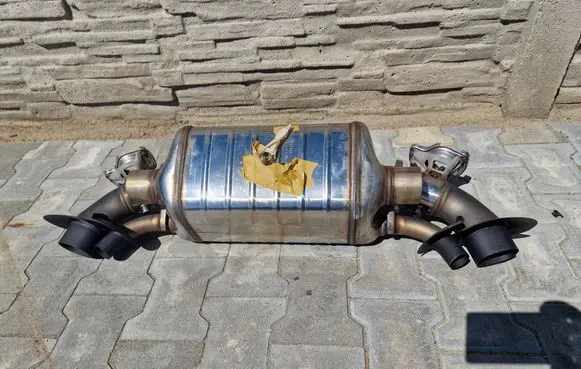 Porsche 992 Middle muffler/silencer 992251055