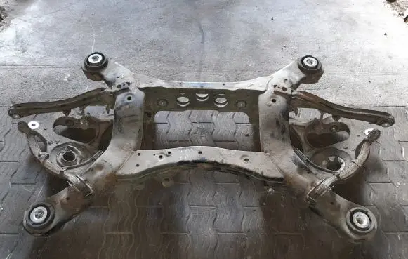 Mercedes-Benz ML W166 Rear subframe NOCODE
