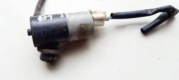 Toyota Auris 150 Windscreen/windshield washer pump 30892 070210a