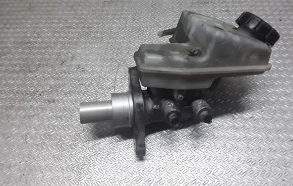 Opel Zafira B Master brake cylinder 32067277