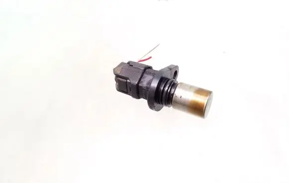 Toyota Avensis T250 Crankshaft position sensor 9091905026 0296000660