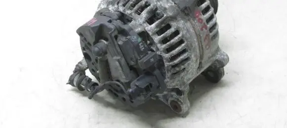 Audi Q3 8U Generator/alternator 03L903023