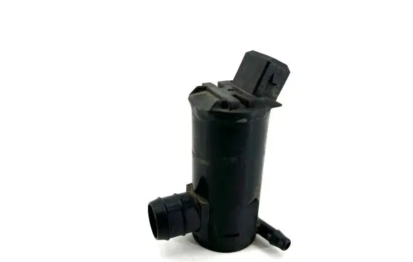 Volvo XC90 Windscreen/windshield washer pump 9169611
