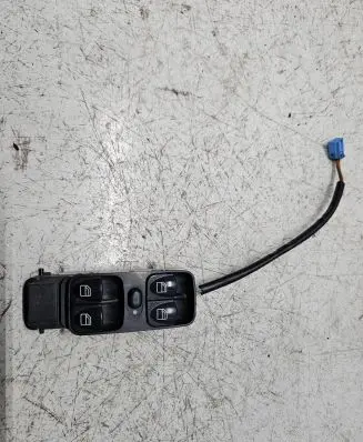 Mercedes-Benz C W203 Electric window control switch A2038218051