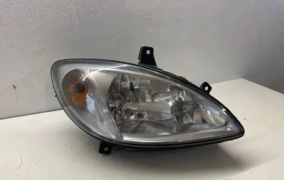 Mercedes-Benz Vito Viano W639 Headlight/headlamp