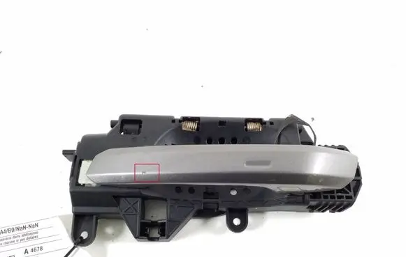 Rear door exterior handle