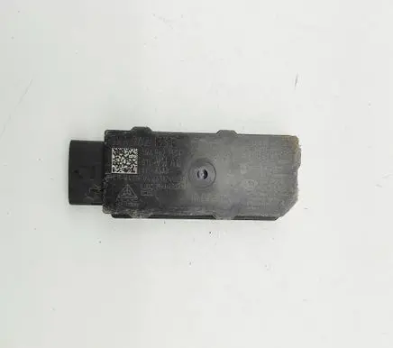Skoda Enyaq iV Keyless system antenna 5WA962133F 5ZA01385523