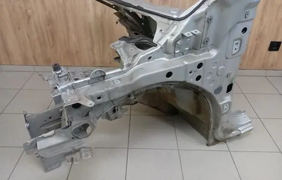 Mercedes-Benz Citan W415 Front quarter panel
