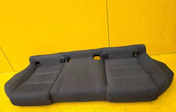 Volkswagen PASSAT B8 Rear seat 