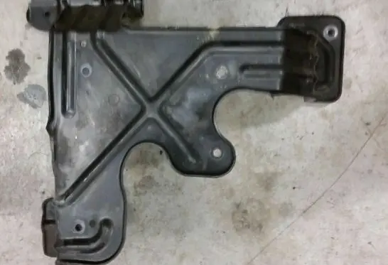 Volkswagen Transporter - Caravelle T5 Webasto auxiliary heater mount bracket 7H0819827A